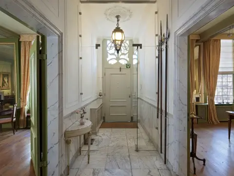 16 a
